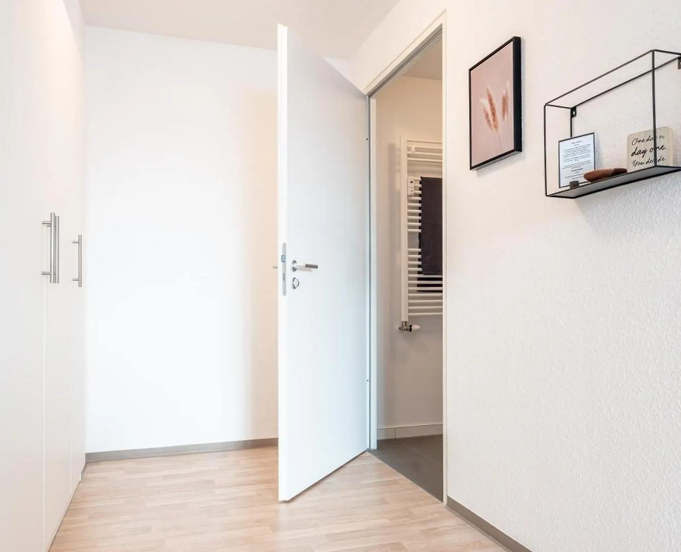 Apartment Neu☆Business Apartment☆Messe/Airport☆Tiefgarage Leinfelden-Echterdingen Germany